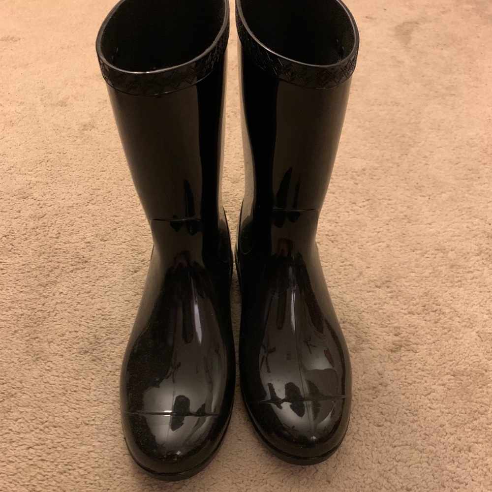 UGG rain boots